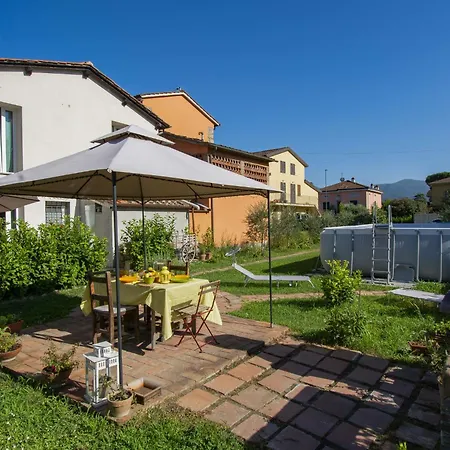 Daire Pinot By Interhome Lucca